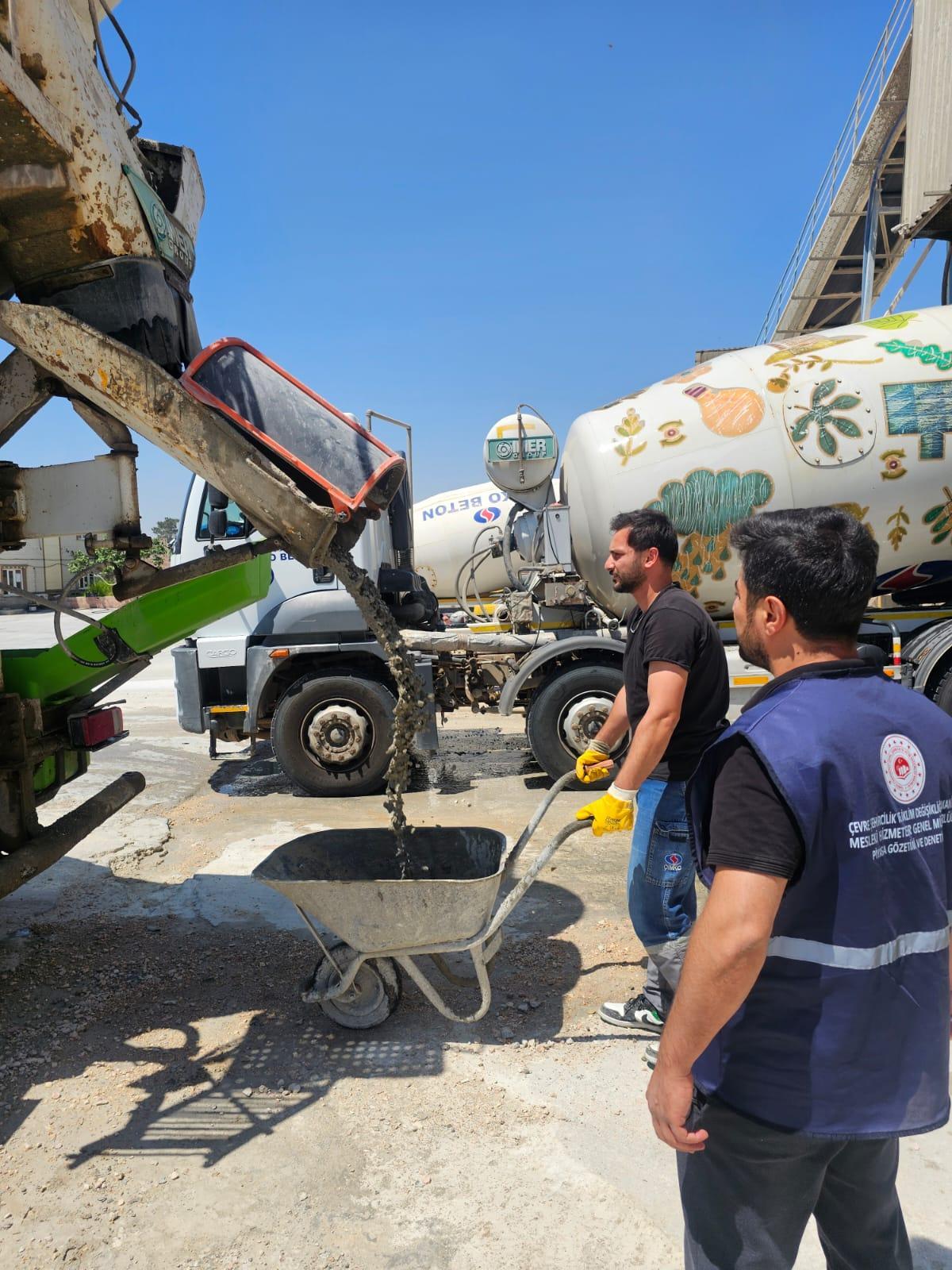 İl Müdürlüğümüzce İlimiz genelinde piyasaya hazır beton arz  eden firmalara yönelik denetimler gerçekleştirilmiştir.