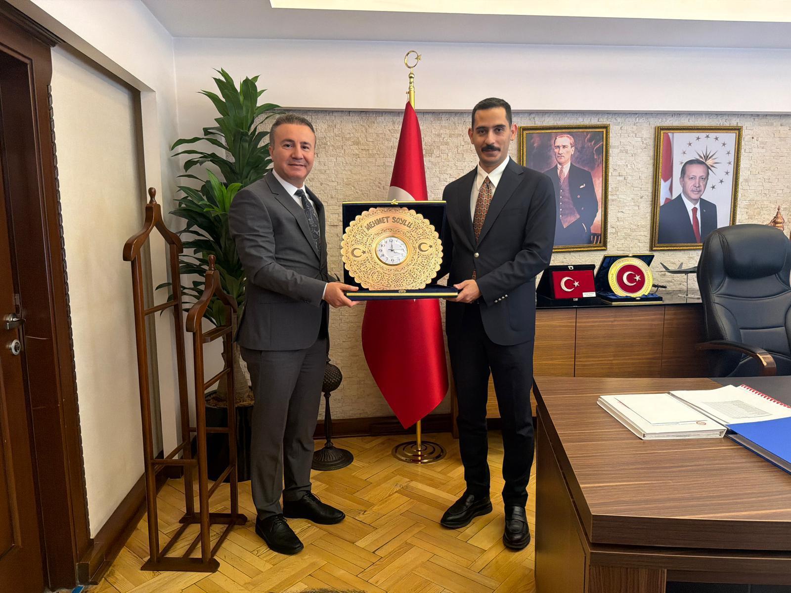 Antalya İli Finike İlçesine atanan İslahiye İlçesi Kaymakamı Sn. Mehmet SOYLU, İl Müdürlüğümüze veda ziyaretinde bulunmuştur.