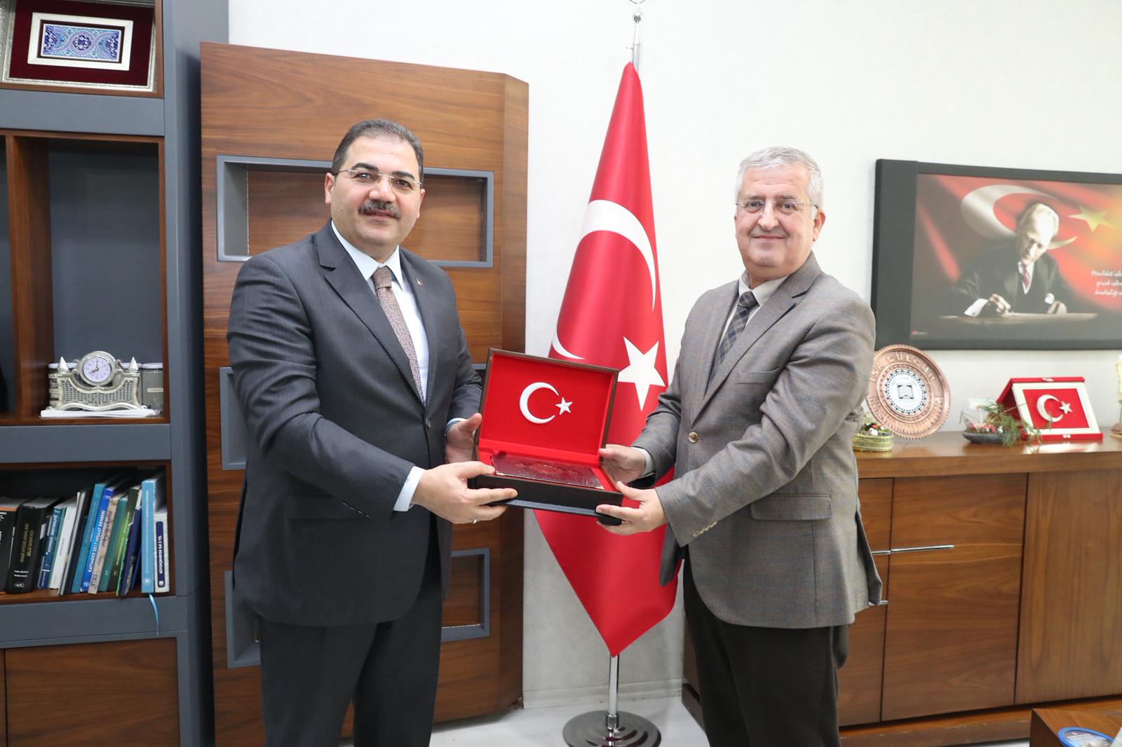 Haliliye Belediye Başkanı Sn.Mehmet CANPOLAT, İl Müdürlüğümüze nezaket ziyaretinde bulundu.