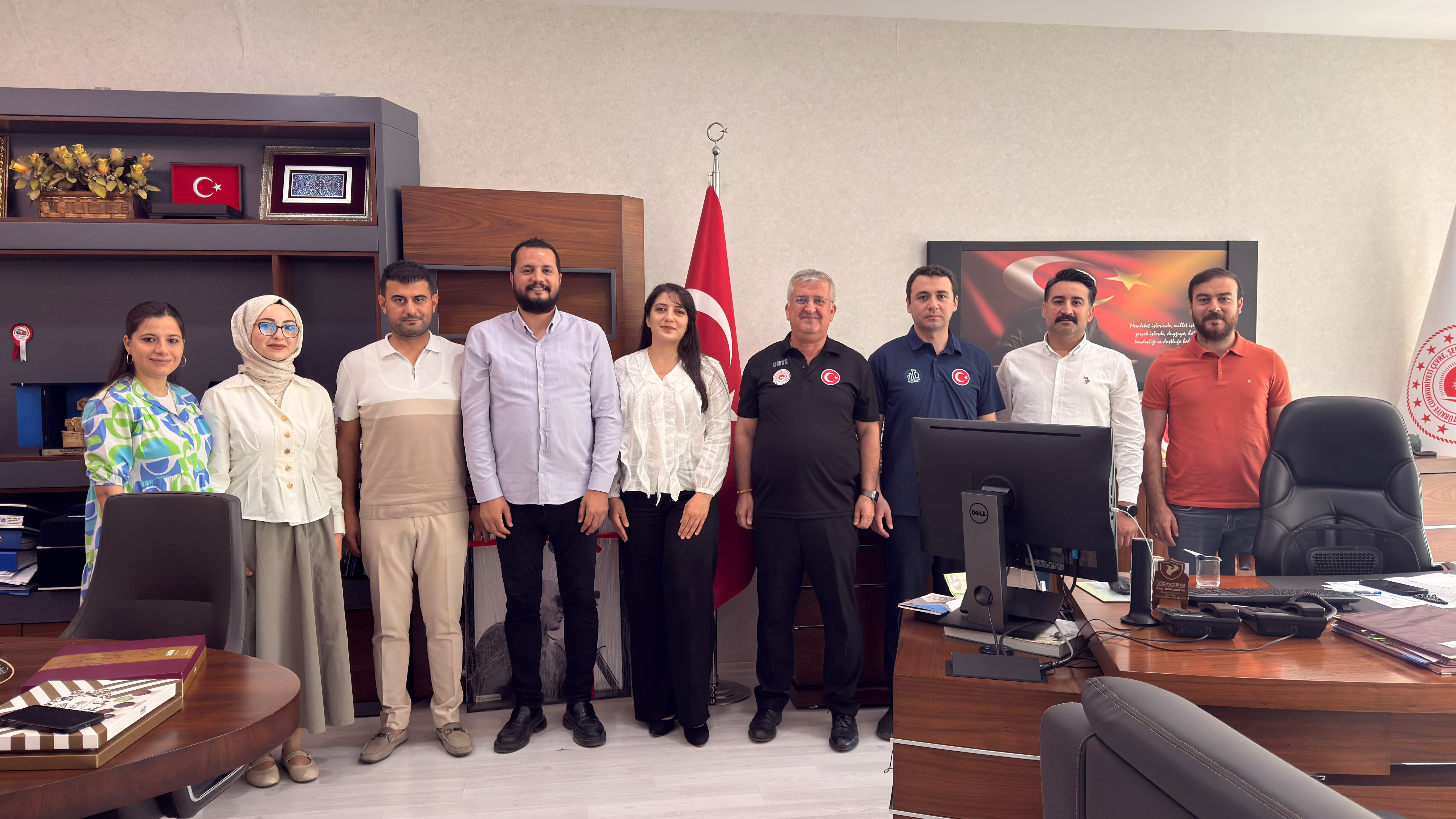 Şanlıurfa Harita Mühendisleri Odası Başkanlığına ziyaretlerinden dolayı teşekkür ederiz.