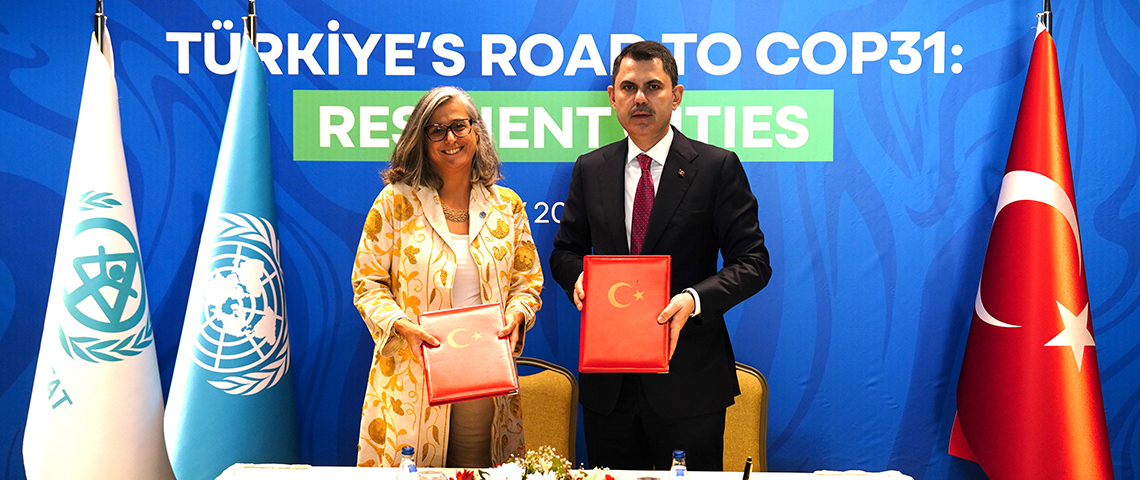 COP31 BAŞKANI KURUM HATAY’DA FARKLI ÜLKELERDEN GELEN MEVKİDAŞLARIYLA GÖRÜŞTÜ