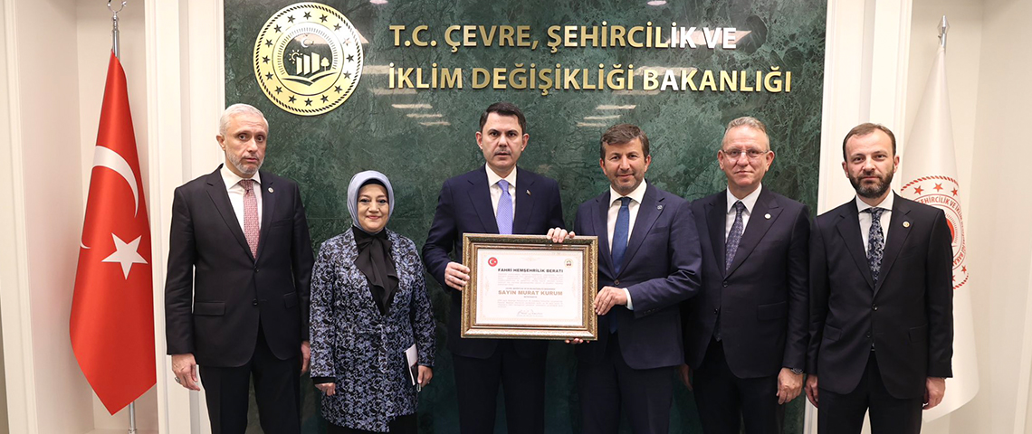 BAKAN KURUM’A KÜTAHYA’DAN HEMŞEHRİLİK BERATI